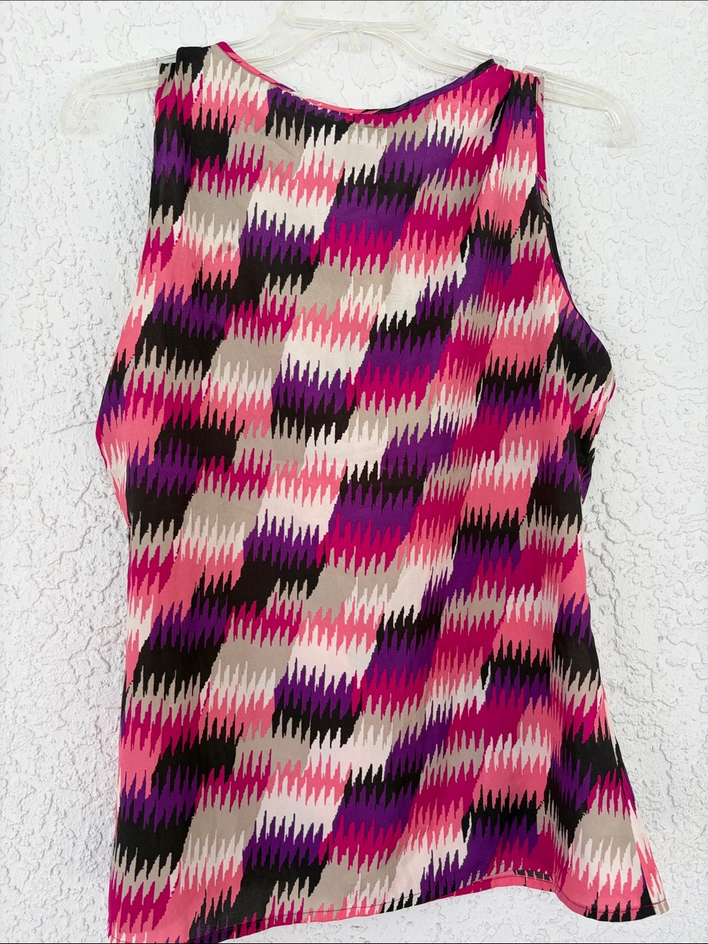 Banana Republic Sleeveless Ruffle-Neck Camisole in Pink, Purple & Cream size M - Picture 5 of 9